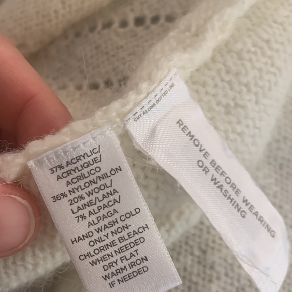 Lou & Grey Soft Cozy Cardigan
Sweater - Picture 10 of 10